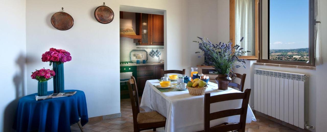 Agriturismo Fiordaliso Trevi Exteriér fotografie