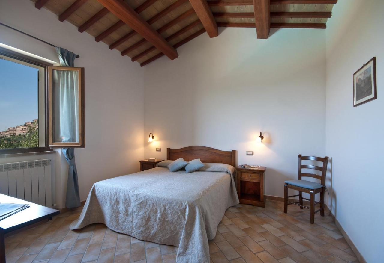 Agriturismo Fiordaliso Trevi Exteriér fotografie